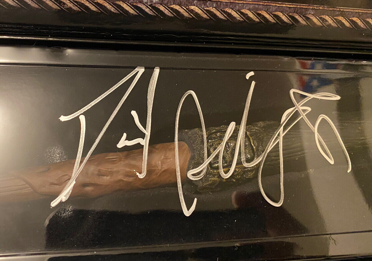 Daniel Radcliffe Harry Potter Autographed Signed Noble Wand. (Beckett)